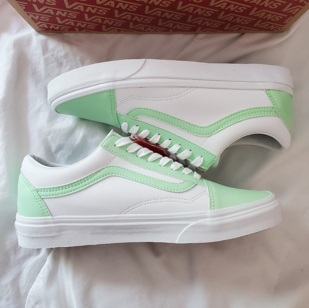 Vans Green/White Custom Shoes - Picture 5 of 6